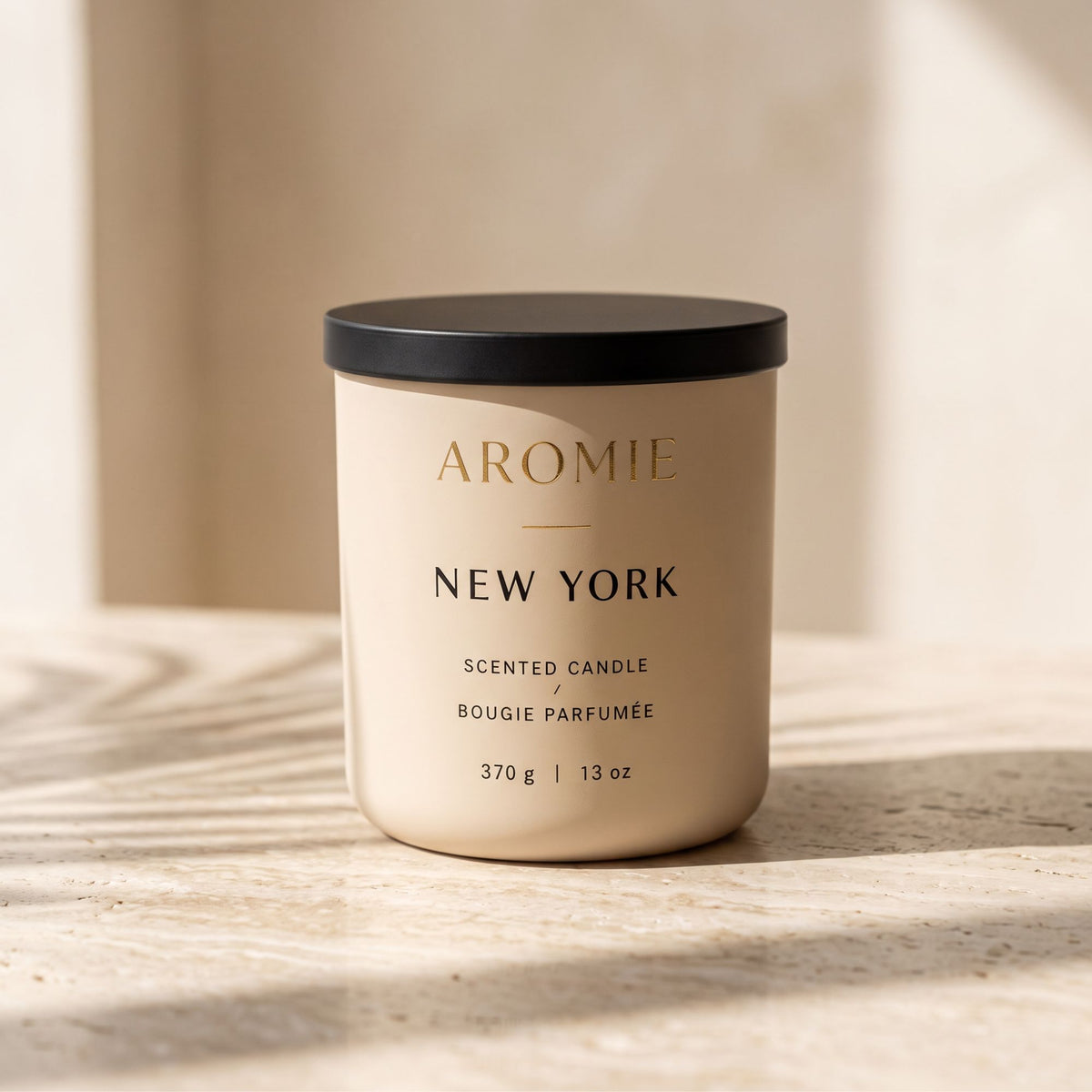 Aromie Iconic Collection — New York Candle (370 g)